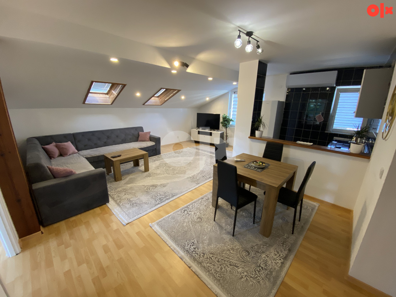 TROSOBAN  Stan na Dan- Ilidža Kasindolska /daily rent 20