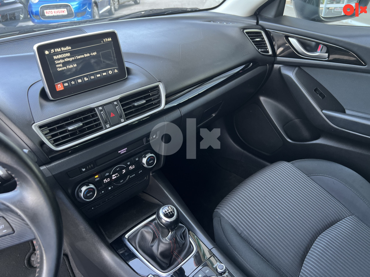 Mazda 3 2.2D 110kW 2015 god Sedan *kamera* SkyActiv