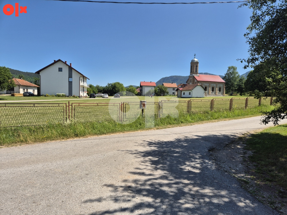 Zemljište Pale Mokro 300m od Crkve Sv Ilije