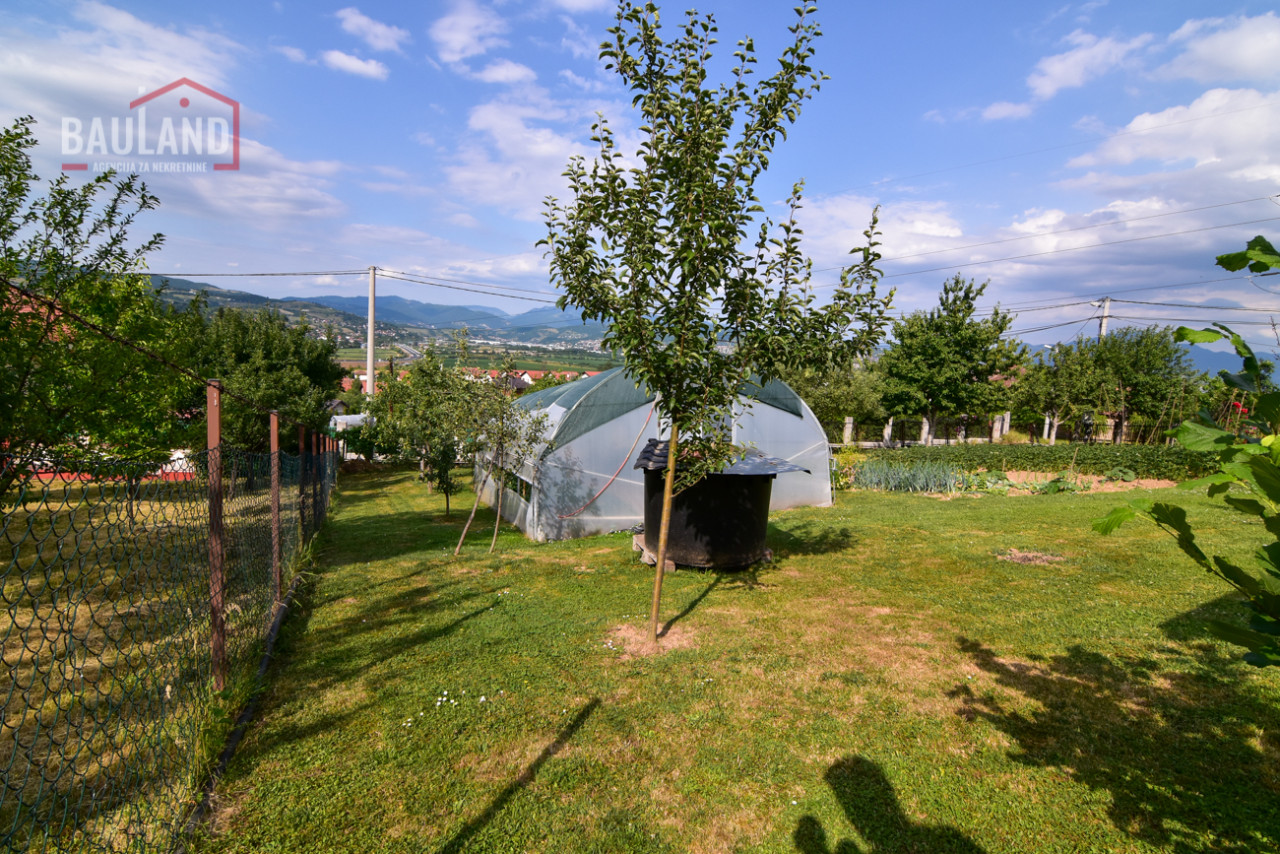 BAULAND/ Porodična kuća na parceli 1033m2/Osjek, Ilidža 9
