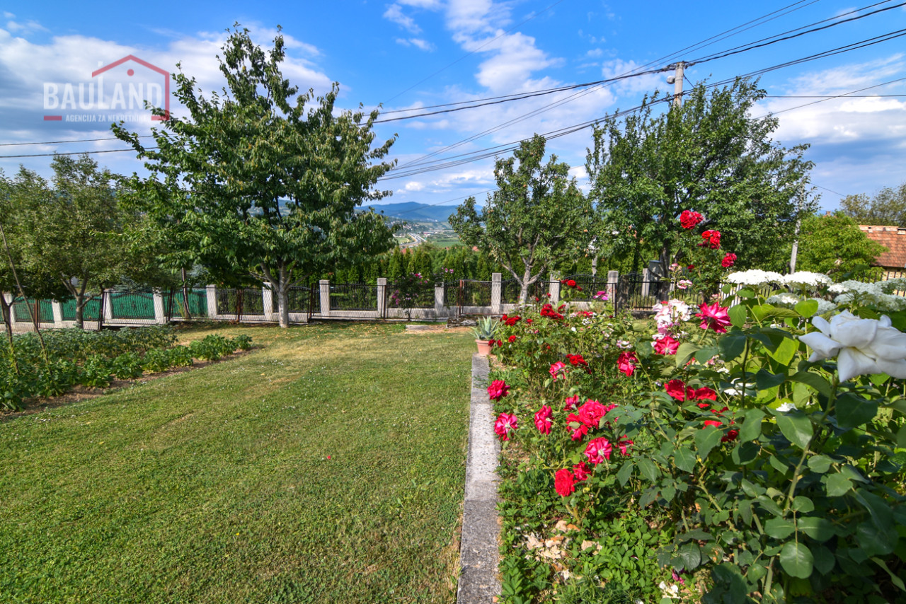 BAULAND/ Porodična kuća na parceli 1033m2/Osjek, Ilidža 11