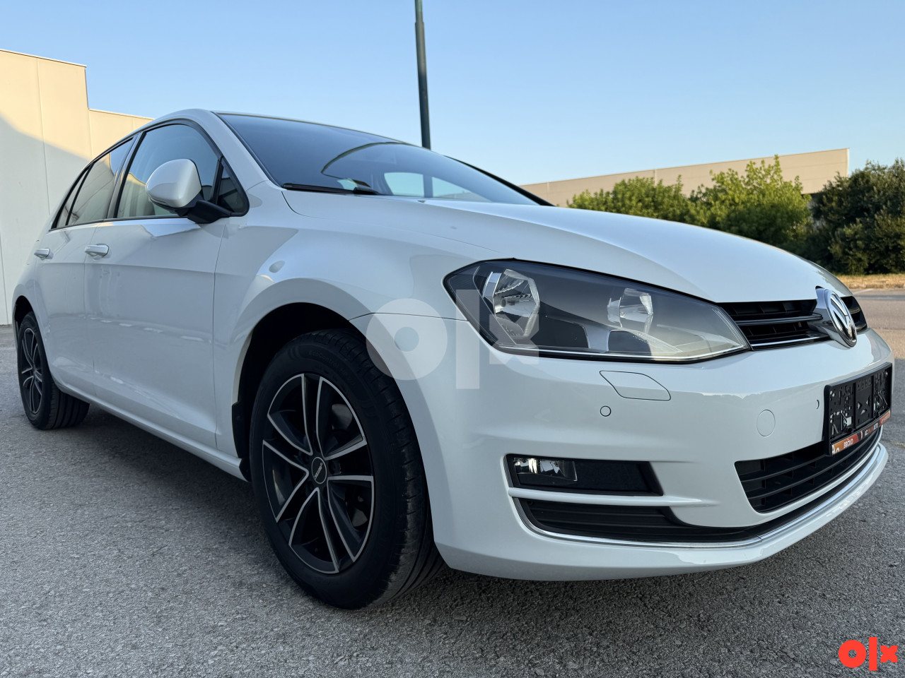 VW GOLF 7 1.6 TDI 77 KW HIGHLINE PRVI VLASNIK