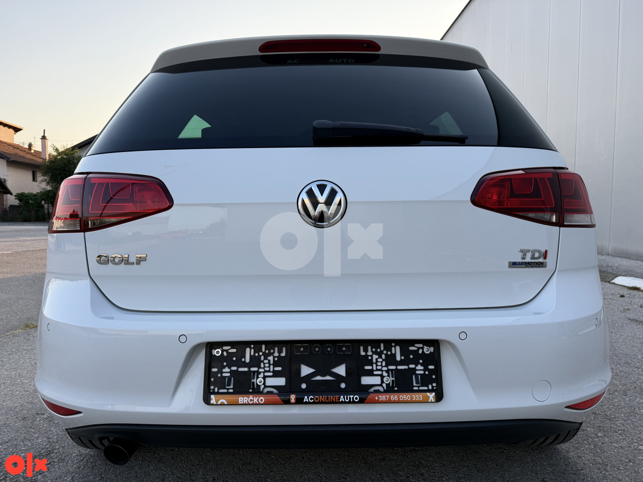 VW GOLF 7 1.6 TDI 77 KW HIGHLINE PRVI VLASNIK