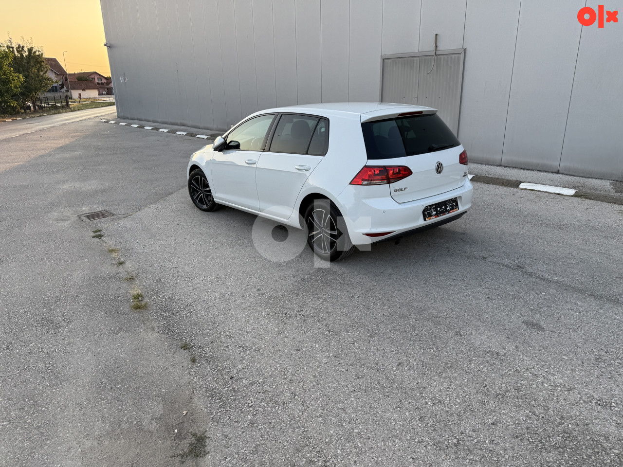 VW GOLF 7 1.6 TDI 77 KW HIGHLINE PRVI VLASNIK