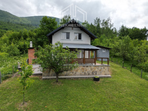 NN Nekretnine : Vikendica - Trebević