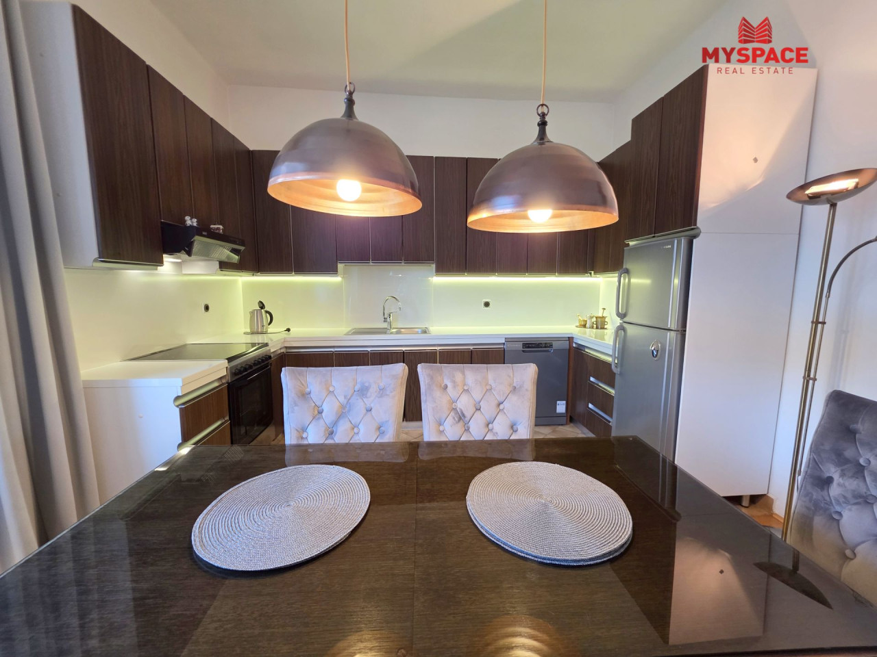 MY SPACE/ Stan/ Marijin Dvor/ RENOVIRAN/ NAMJESTEN/ 81 m2 19