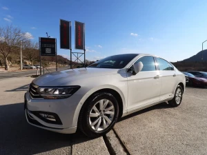 VW Passat 2.0 TDI DSG7 Business LED Navi Kamera ParkAssist ACC