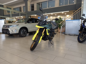 Suzuki V-Strom 800DE - NARUDZBA!!! - 033 460 200
