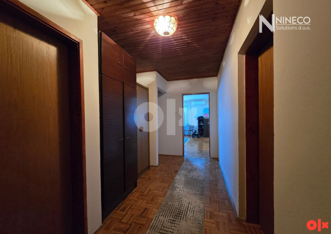 KUĆA - LAKTAŠI - 380 m2 (stambeno-poslovni objekat)