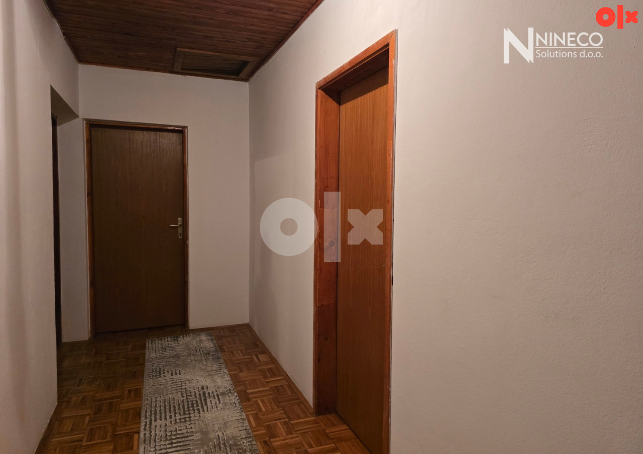KUĆA - LAKTAŠI - 380 m2 (stambeno-poslovni objekat)