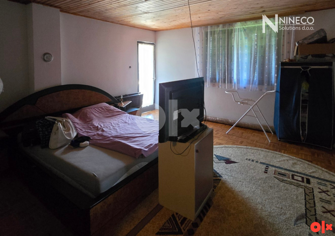 KUĆA - LAKTAŠI - 380 m2 (stambeno-poslovni objekat)