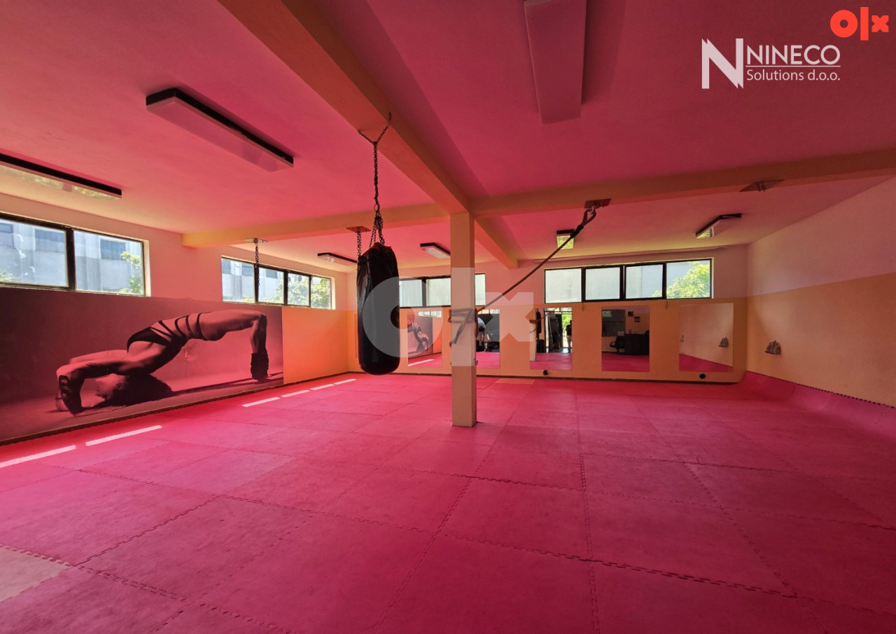 KUĆA - LAKTAŠI - 380 m2 (stambeno-poslovni objekat)