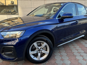 AUDI Q5 Sportback 2.0 204ks 4x4 "Sportpaket" Full LED Virtual 22G