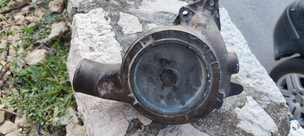 Vodena pumpa za JCB 4CX