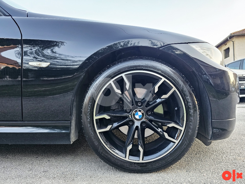 BMW E90 318d Automatik FACELIFT // Prvi vlasnik // Servisna