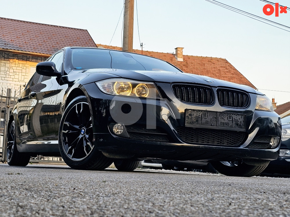 BMW E90 318d Automatik FACELIFT // Prvi vlasnik // Servisna