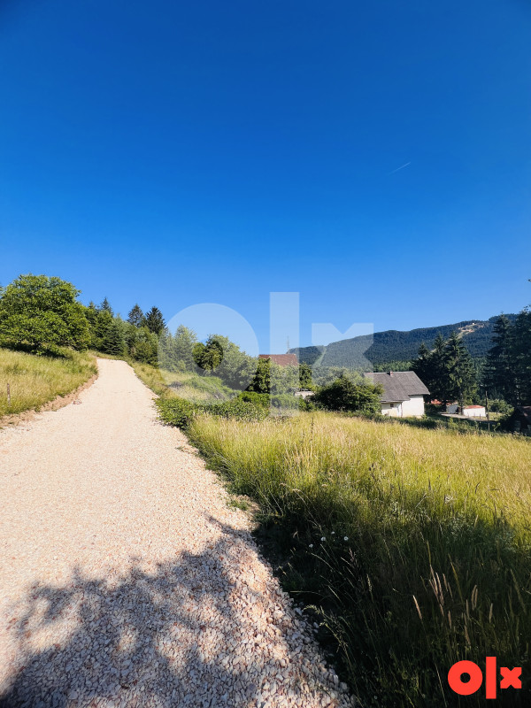 Zemljište Kremenita brda, Pale 600m2 3