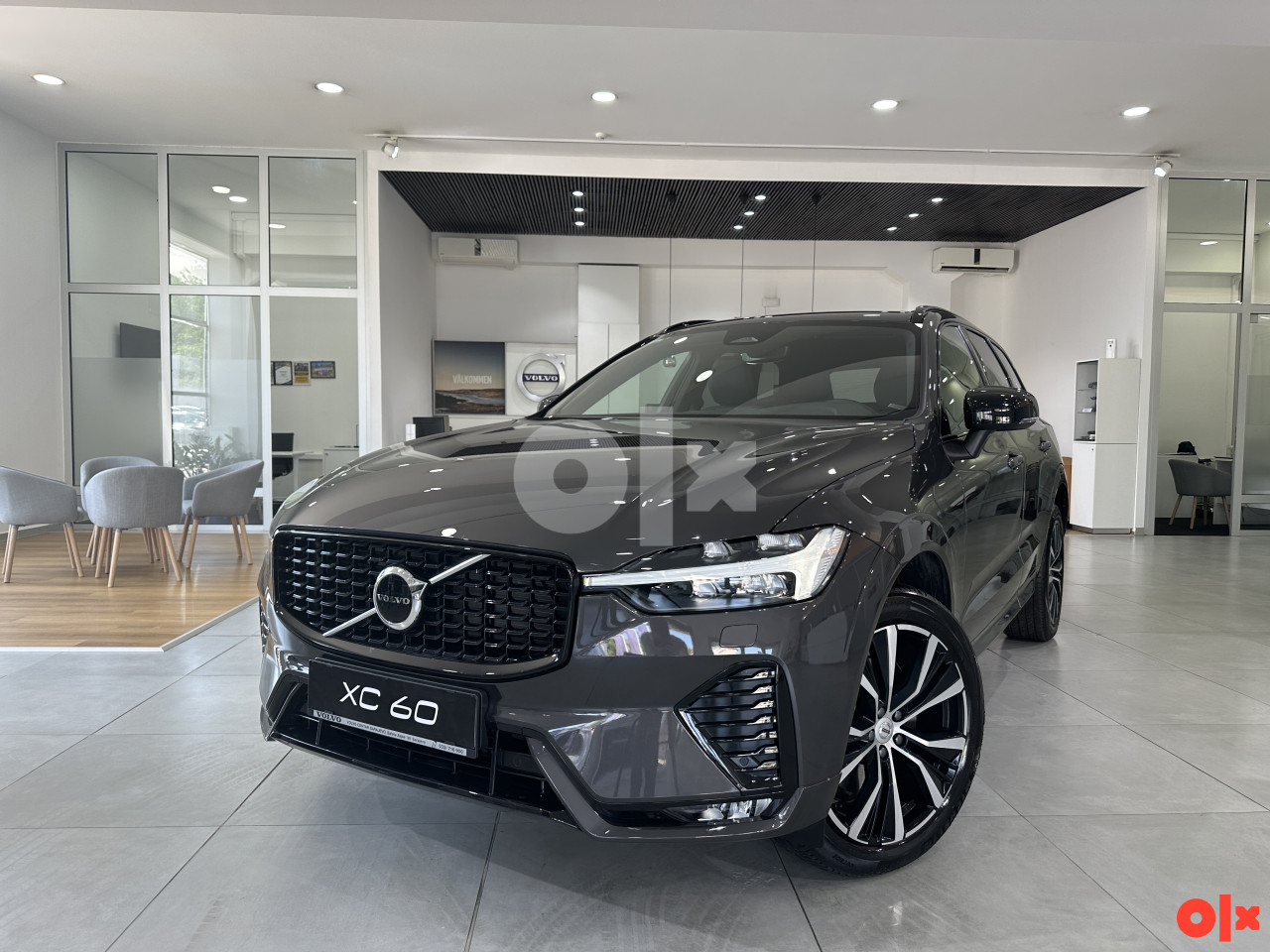 Volvo XC60 B4 D AWD PLUS DARK DEMO VOZILO