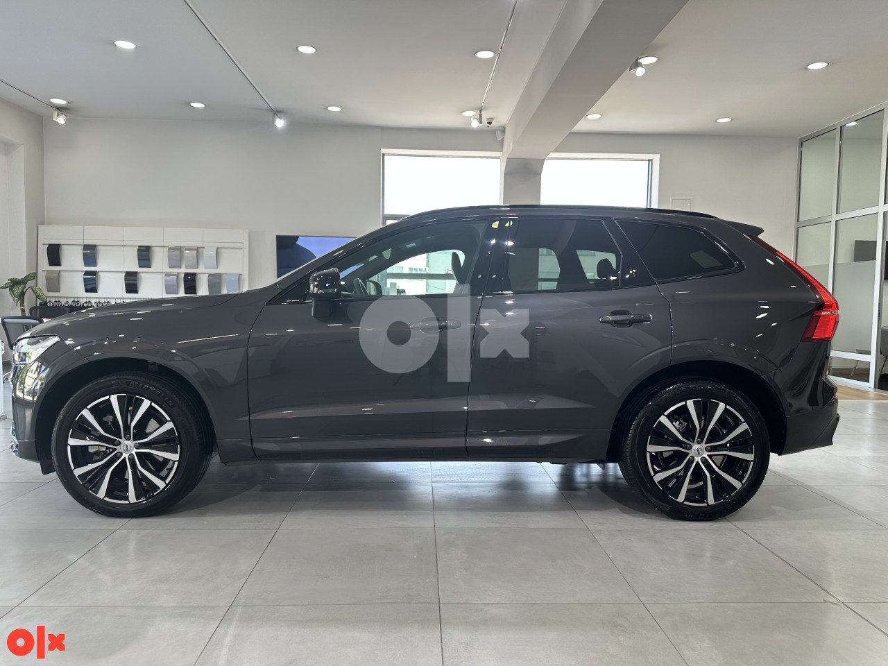 Volvo XC60 B4 D AWD PLUS DARK DEMO VOZILO