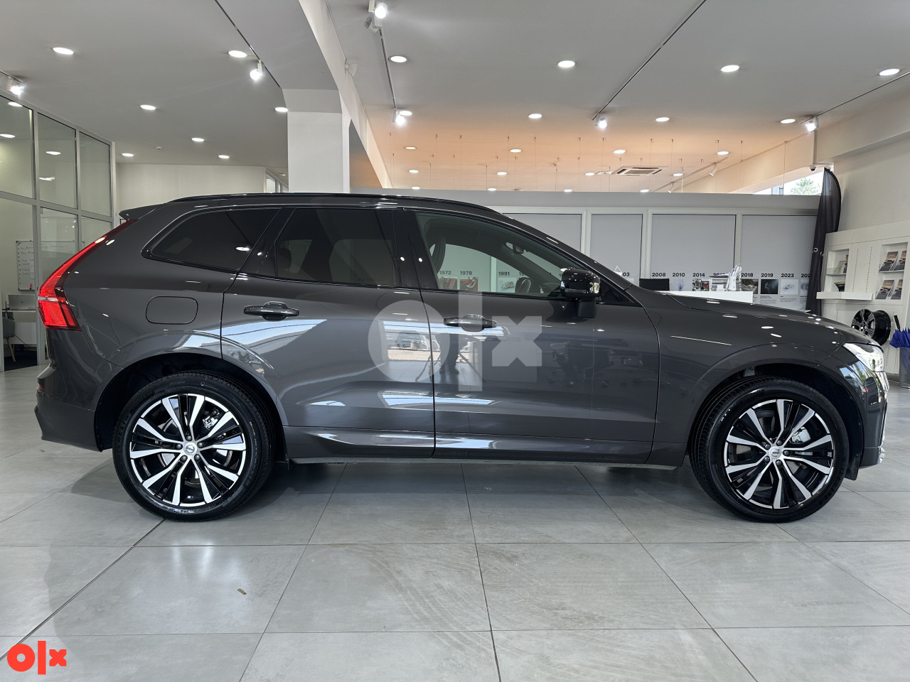 Volvo XC60 B4 D AWD PLUS DARK DEMO VOZILO