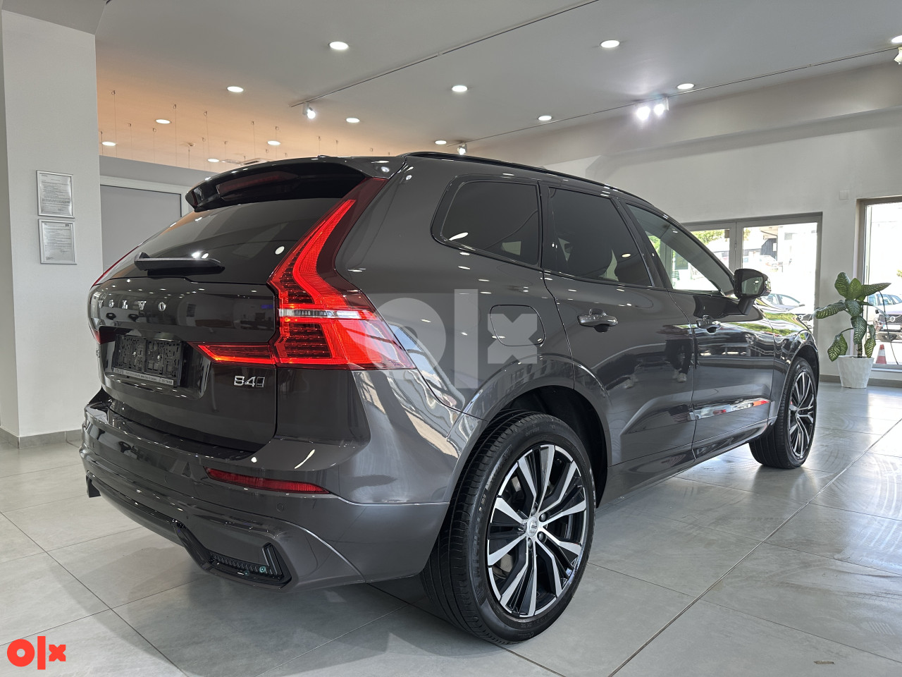 Volvo XC60 B4 D AWD PLUS DARK DEMO VOZILO