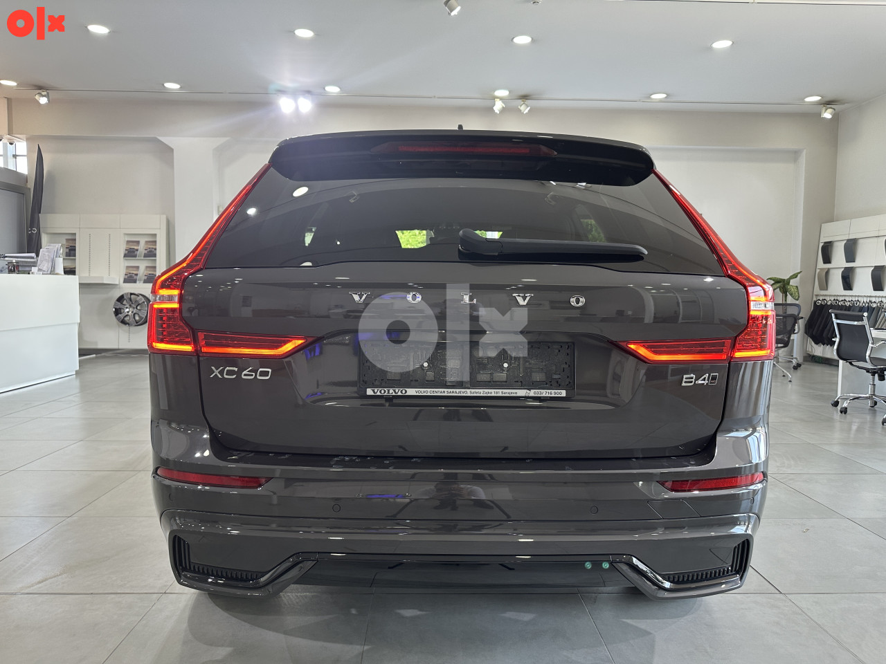 Volvo XC60 B4 D AWD PLUS DARK DEMO VOZILO