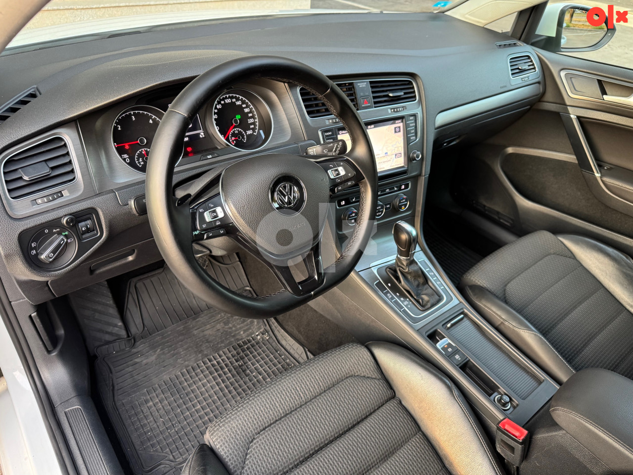 VW Golf 7 1.6 TDI DSG Automatik Xenon Navi