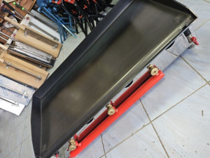 PROFESIONALNI PLINSKI ROSTILJ NA PLIN 100x55x4MM SA UPALJAČEM