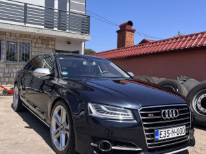 AUDI A8 S8 4.2 TDI V8  QUATTRO
