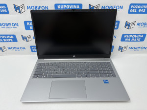 HP 15 i3-1315U 16/512 GB 12 MJ GARANCIJA