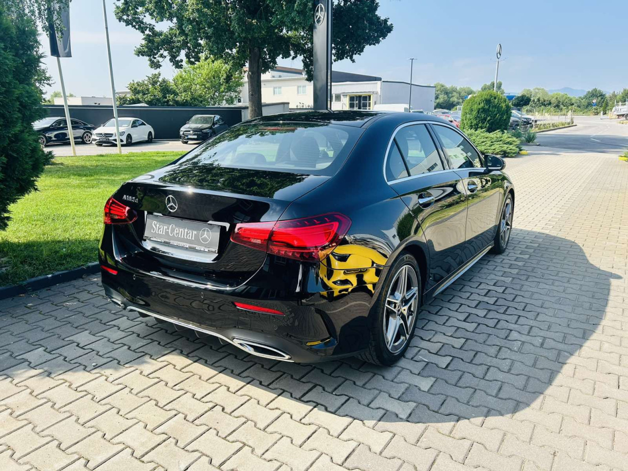 Mercedes-Benz A 180d Limuzina - AMG Line