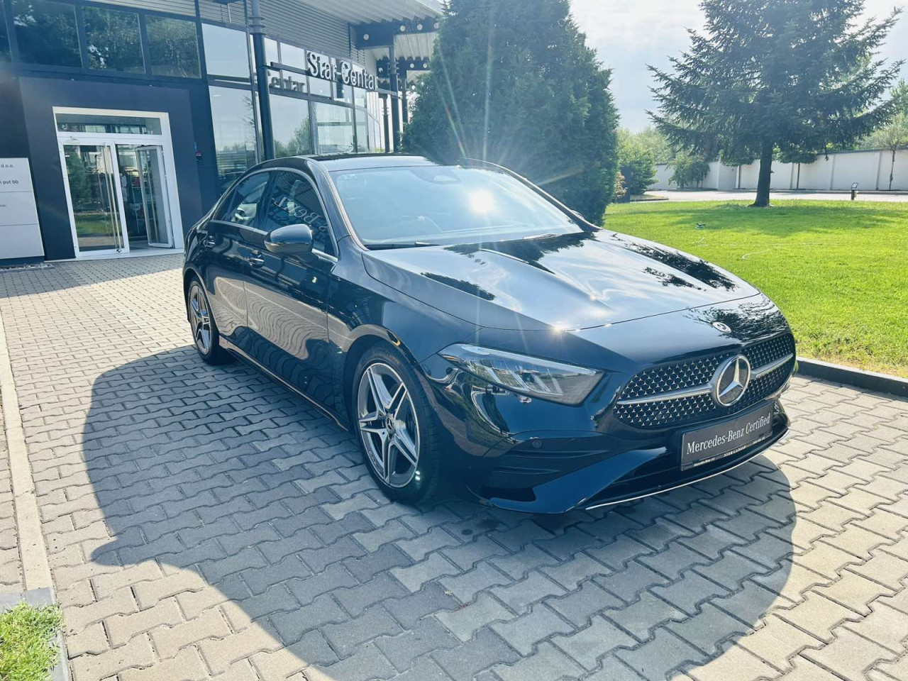 Mercedes-Benz A 180d Limuzina - AMG Line