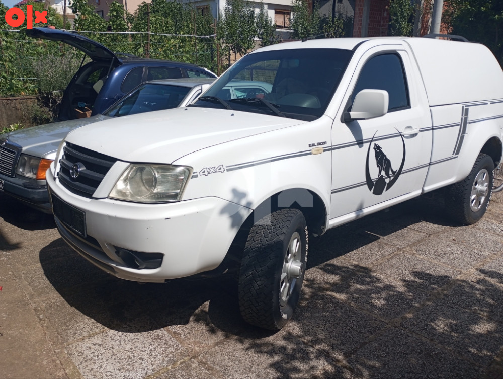 Tata Xenon
