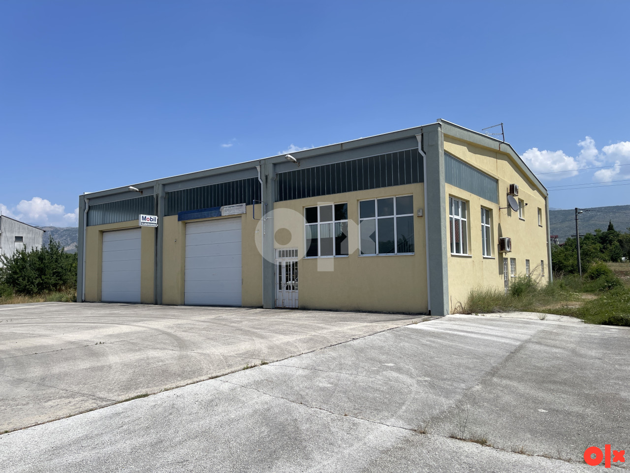 Poslovni prostor, objekat, auto servis Mostar 1600m2 M17