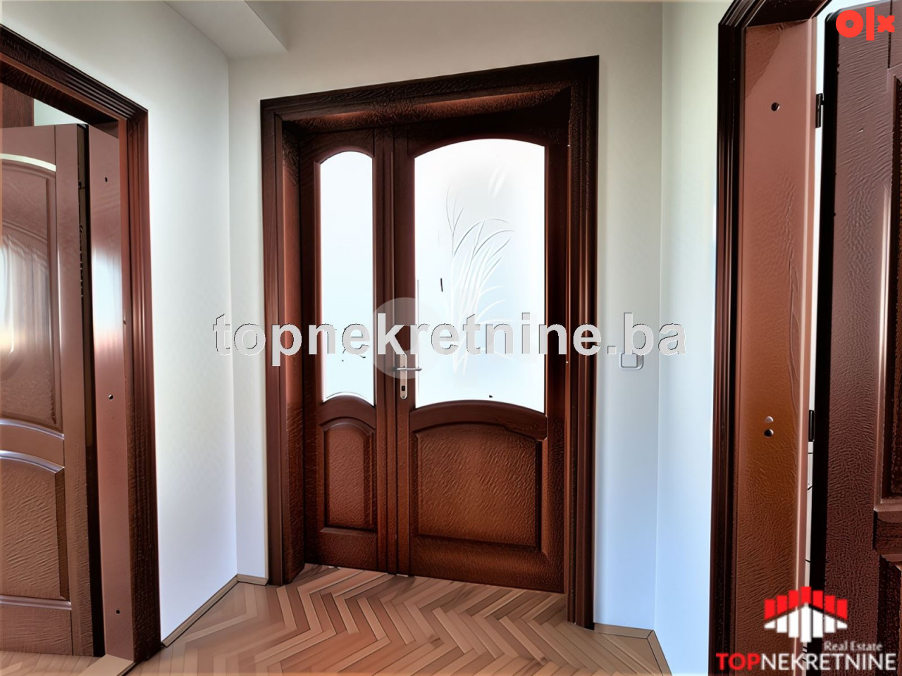 Polunamješten trosoban stan sa balkonom, 107 m², na Mejtašu - Mehr
