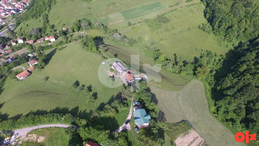 Kuća 260m2 + 73.000 m2 zemljišta, Ilijaš, Malešići 10