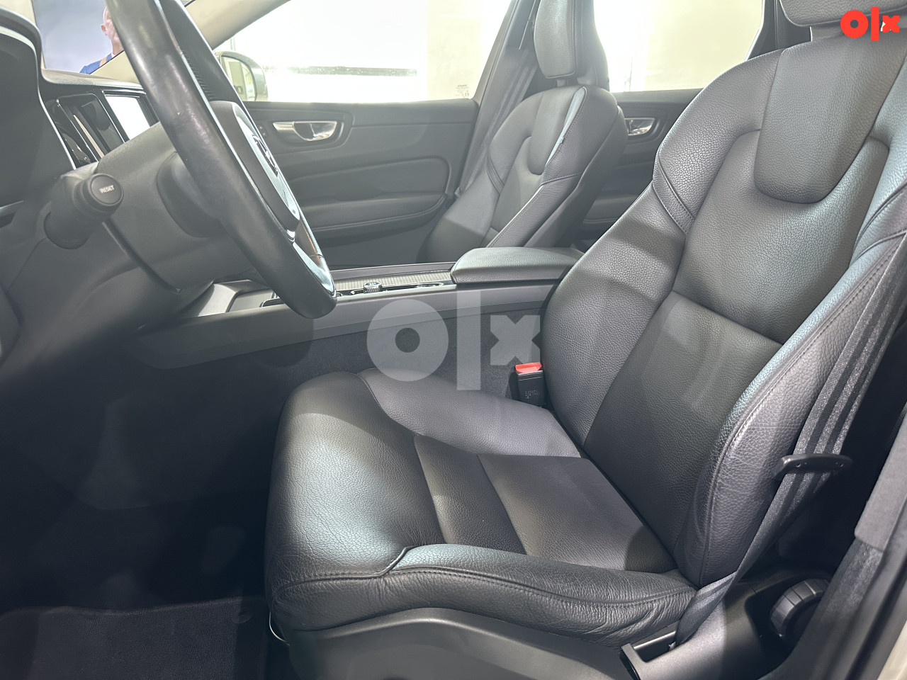 Volvo XC60 2,0 B4 AdBlue AWD 197ch Business Executive ID:134