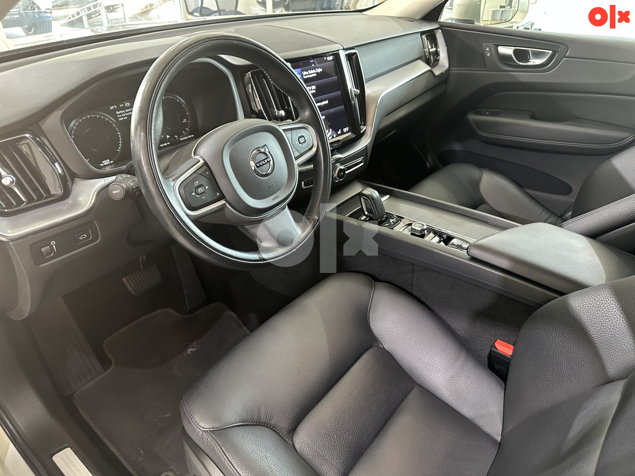 Volvo XC60 2,0 B4 AdBlue AWD 197ch Business Executive ID:134