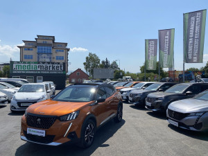 Peugeot 2008 GT Line EAT8 130ks 96.214km 2020g. PANORAMA VIRTUAL