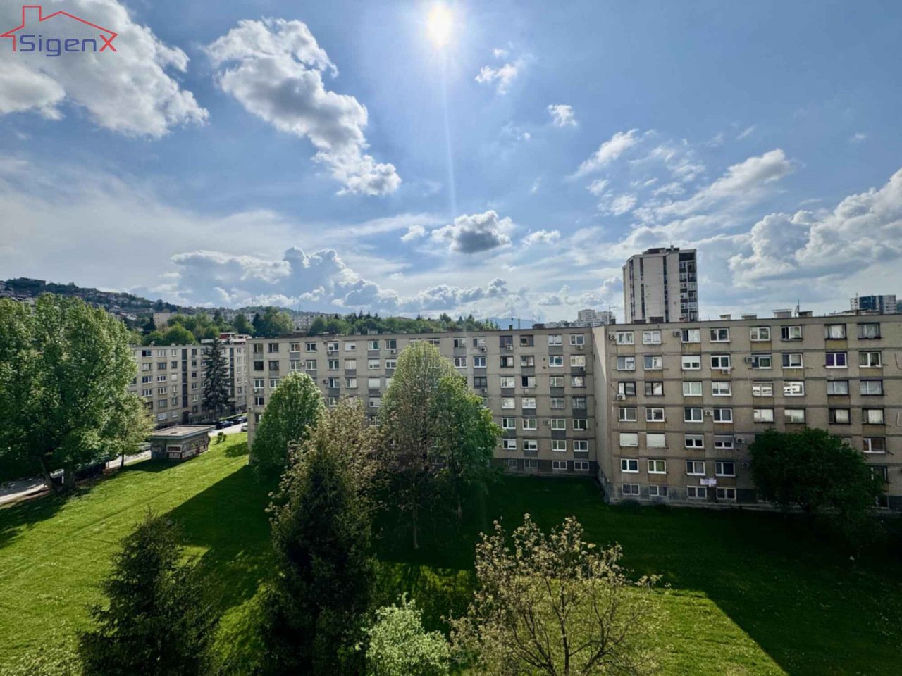 Dvosoban stan/Čengić Vila/useljivo/osunčano/53m2/5.sprat