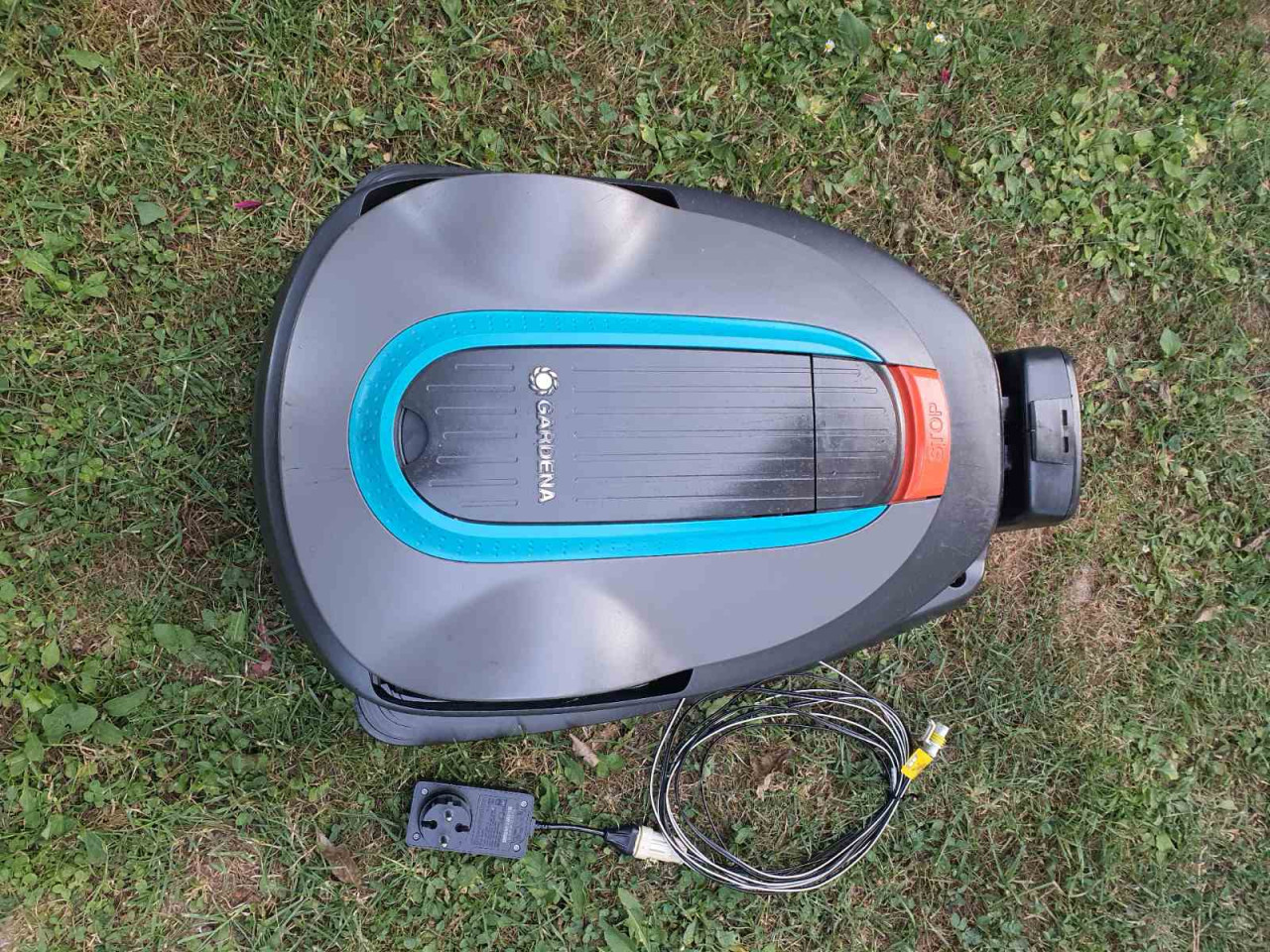 Robot kosilica Gardena Sileno City 300