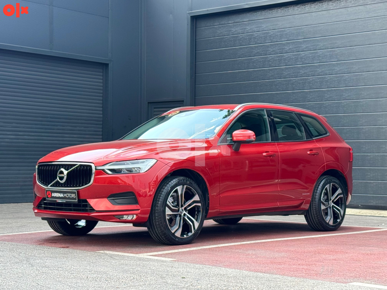 Volvo XC 60 2.0 B4 197ks AWD 4x4 Momentum 2020 XC60