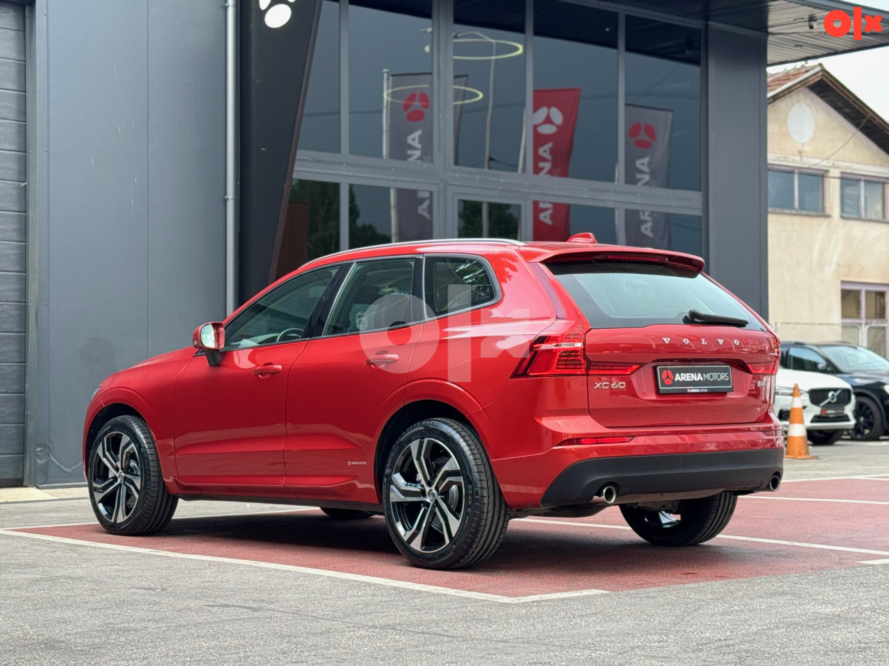 Volvo XC 60 2.0 B4 197ks AWD 4x4 Momentum 2020 XC60
