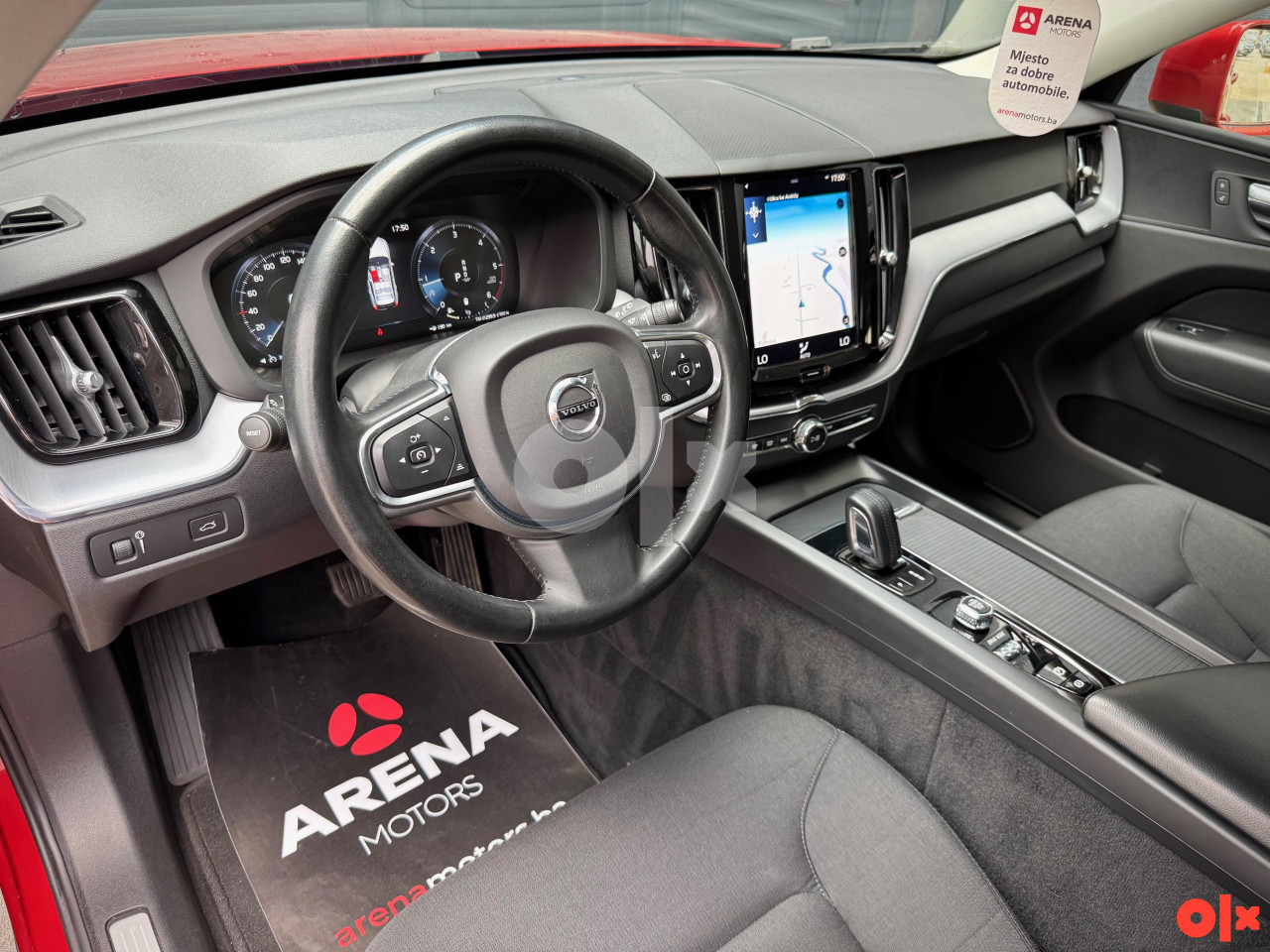 Volvo XC 60 2.0 B4 197ks AWD 4x4 Momentum 2020 XC60