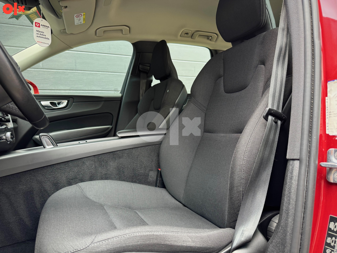 Volvo XC 60 2.0 B4 197ks AWD 4x4 Momentum 2020 XC60