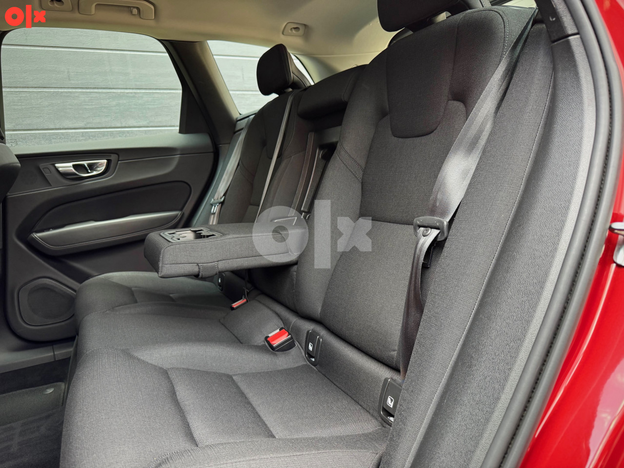 Volvo XC 60 2.0 B4 197ks AWD 4x4 Momentum 2020 XC60