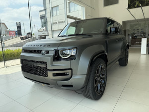 Land Rover Defender OCTA Edition One 4.4 V8 635KS
