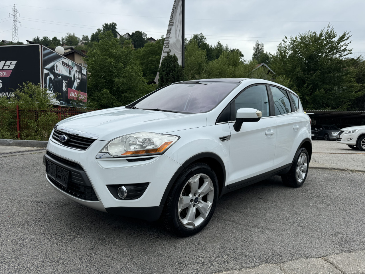 FORD KUGA 2.0 TDCI 4x4*TITANIUM*AUTOMATIK*PANO*KOZA*NAVI*KAMERA