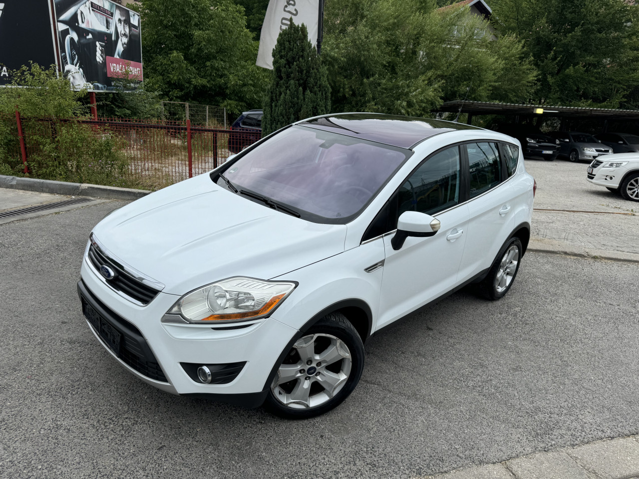 FORD KUGA 2.0 TDCI 4x4*TITANIUM*AUTOMATIK*PANO*KOZA*NAVI*KAMERA