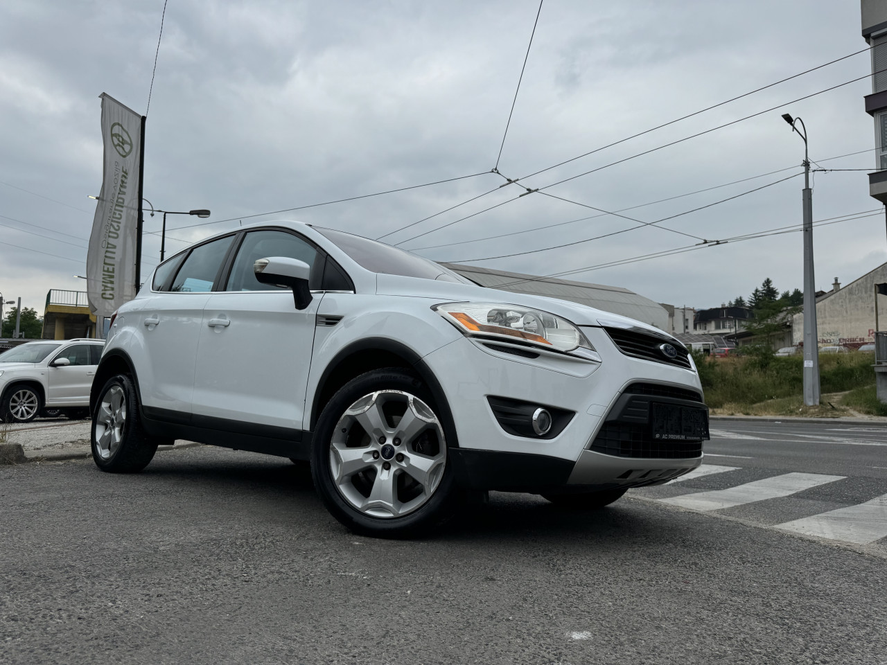 FORD KUGA 2.0 TDCI 4x4*TITANIUM*AUTOMATIK*PANO*KOZA*NAVI*KAMERA